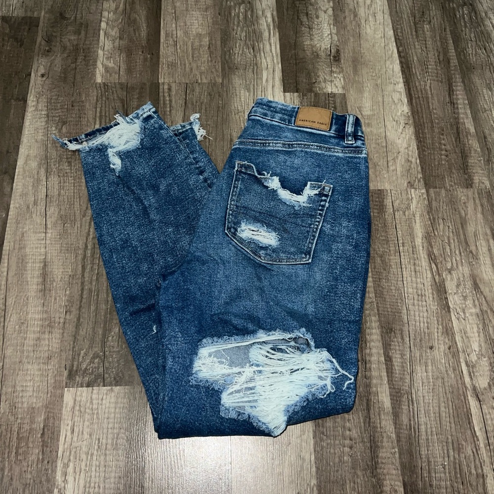 American Eagle Ripped Mom Jeans